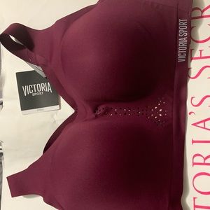 Sport bra- Victoria’s sport NWT